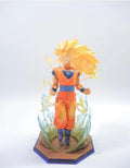 Dragon Ball figura Goku Super Saiyan fase 3