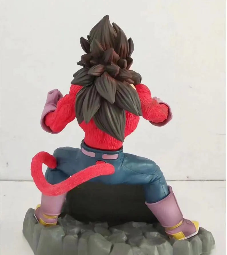 Dragon Ball GT figura Vegeta Super Saiyan 4